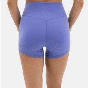 Balance athletica OG bliss shorts size M